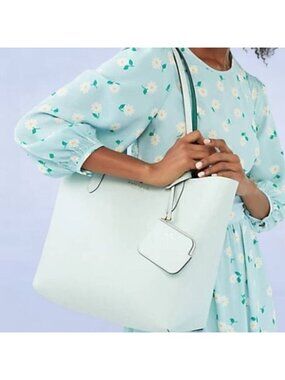 Kate‎ Spade Ava Reversible Tote in Fig Leaf